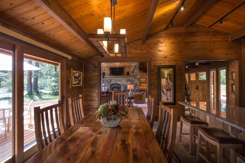 Riverside Cabin Dining Table