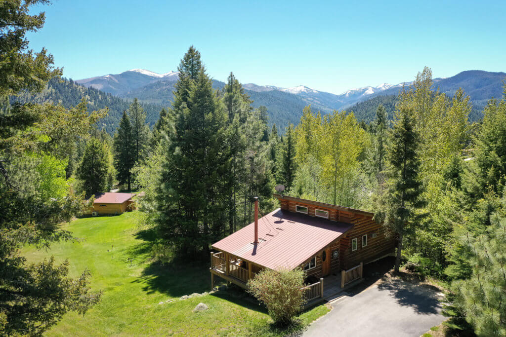 One Bedroom Luxury Cabins